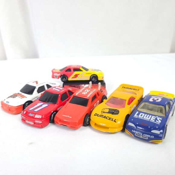 Vintage Nascar Diecast Car Lot Hooters Goodyear Duracell Kelloggs Lowes Amoco - Picture 1 of 10